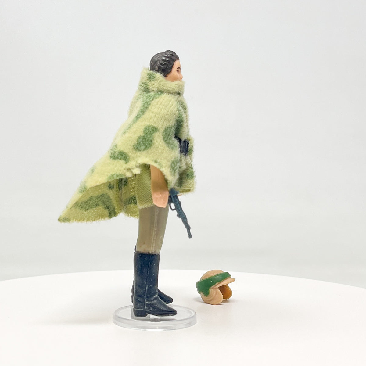 Leia in Combat Poncho (Endor) Loose Complete
