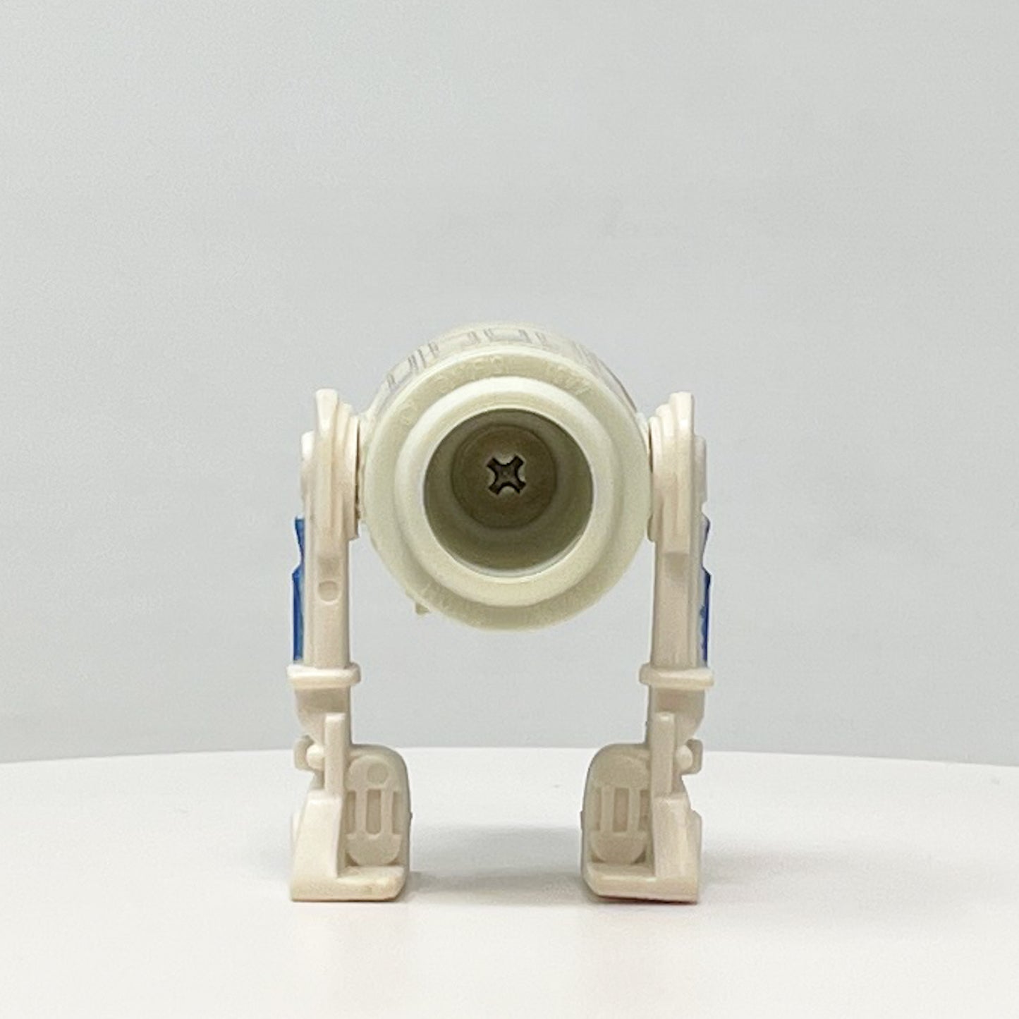 R2-D2 (Solid Dome) Loose Complete