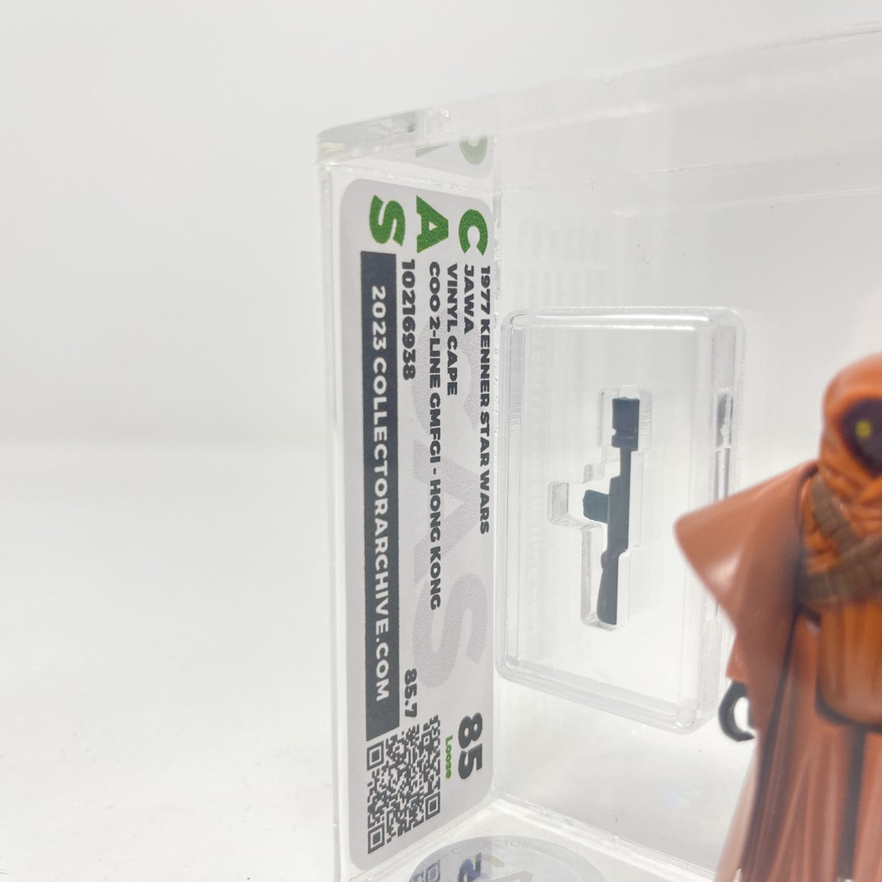 Vintage Kenner Star Wars LC Jawa w/ Vinyl Cape - Loose Graded AFA 80