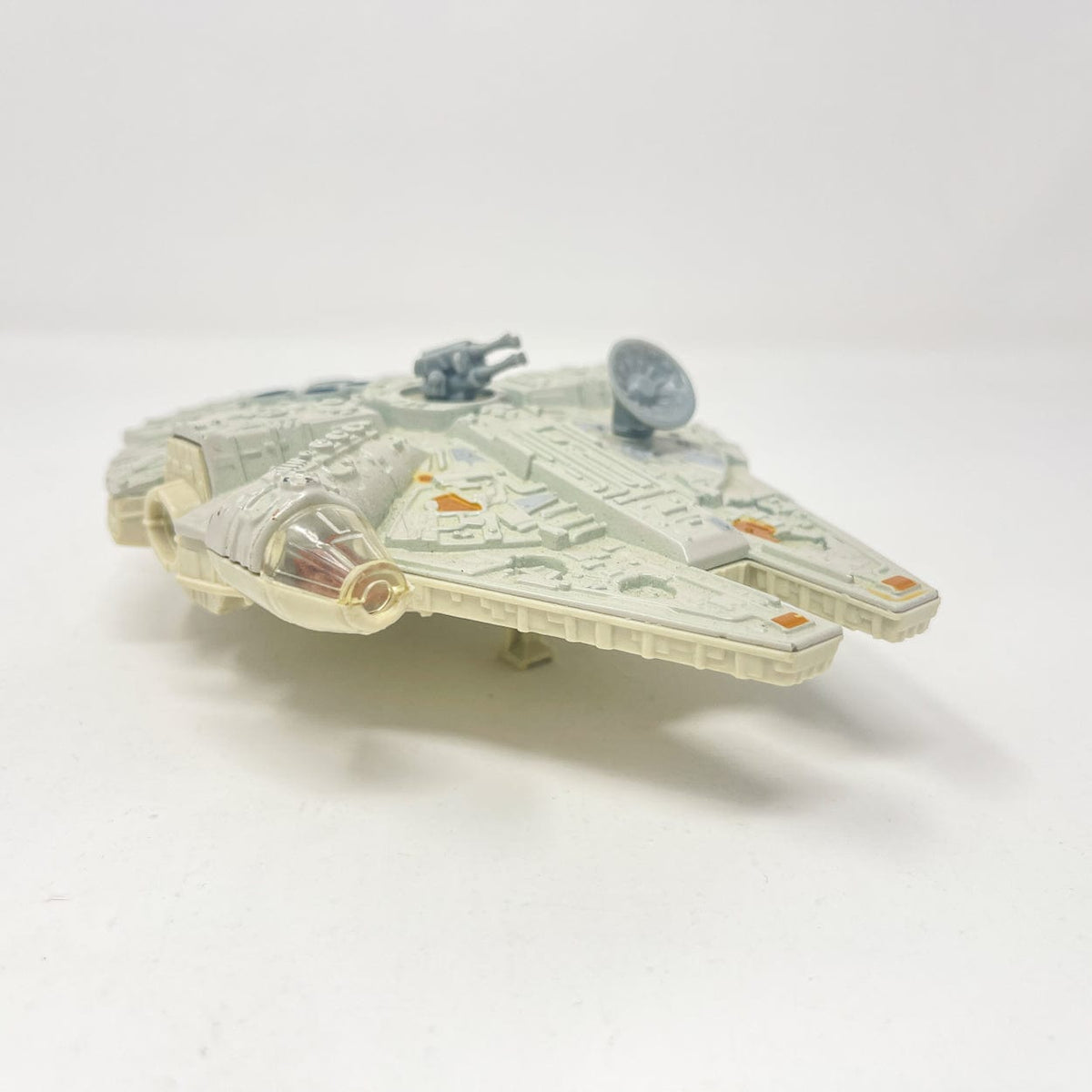 Star Wars Millennium Falcon - Kenner 1995 (Gebraucht) in Egnach für CHF Star Wars Millennium Falcon - Kenner 1995 (Gebraucht) in Egnach für CHF