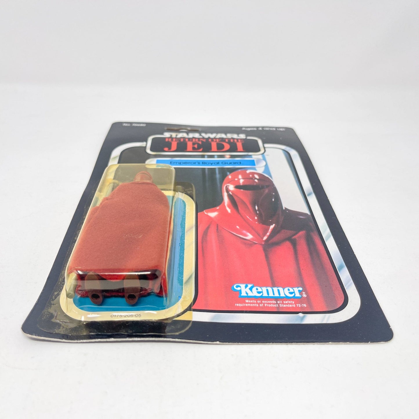 Vintage Kenner Star Wars MOC Emperor's Royal Guard 77-back - Mint on Card