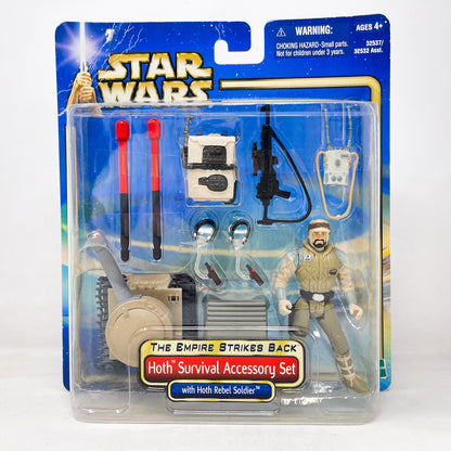 Hoth Survival Accessory Set with Hoth Rebel Soldier - Hasbro SAGA Series 3.75" (2002)