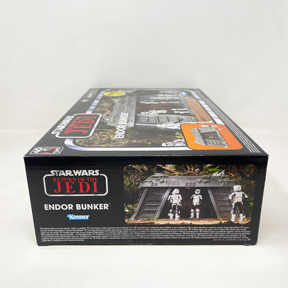 Endor Bunker w/ Endor Rebel Commando - Hasbro Vintage Collection (2023)