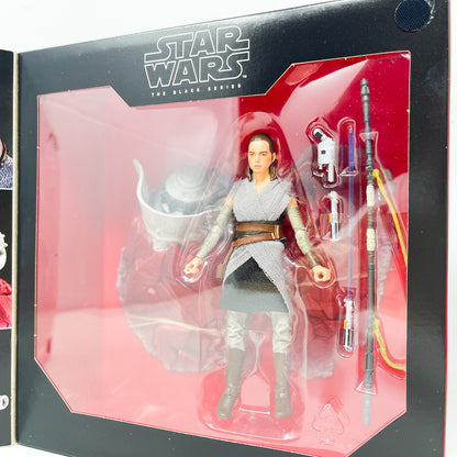 Rey Jedi Training on Crait - Hasbro Black Series (2017)