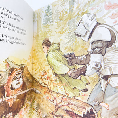 The Ewoks Join The Fight Story Book - Vintage Star Wars (1983)
