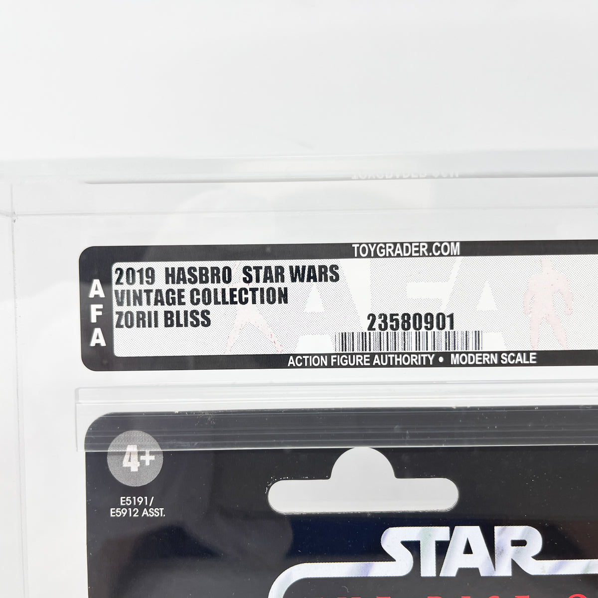 VC157 Zorii Bliss AFA Graded 8.5 - The Vintage Collection Hasbro Star Wars
