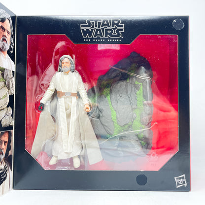 Luke Skywalker (Jedi Master) on Ahch-To Island - Hasbro Black Series (2024)