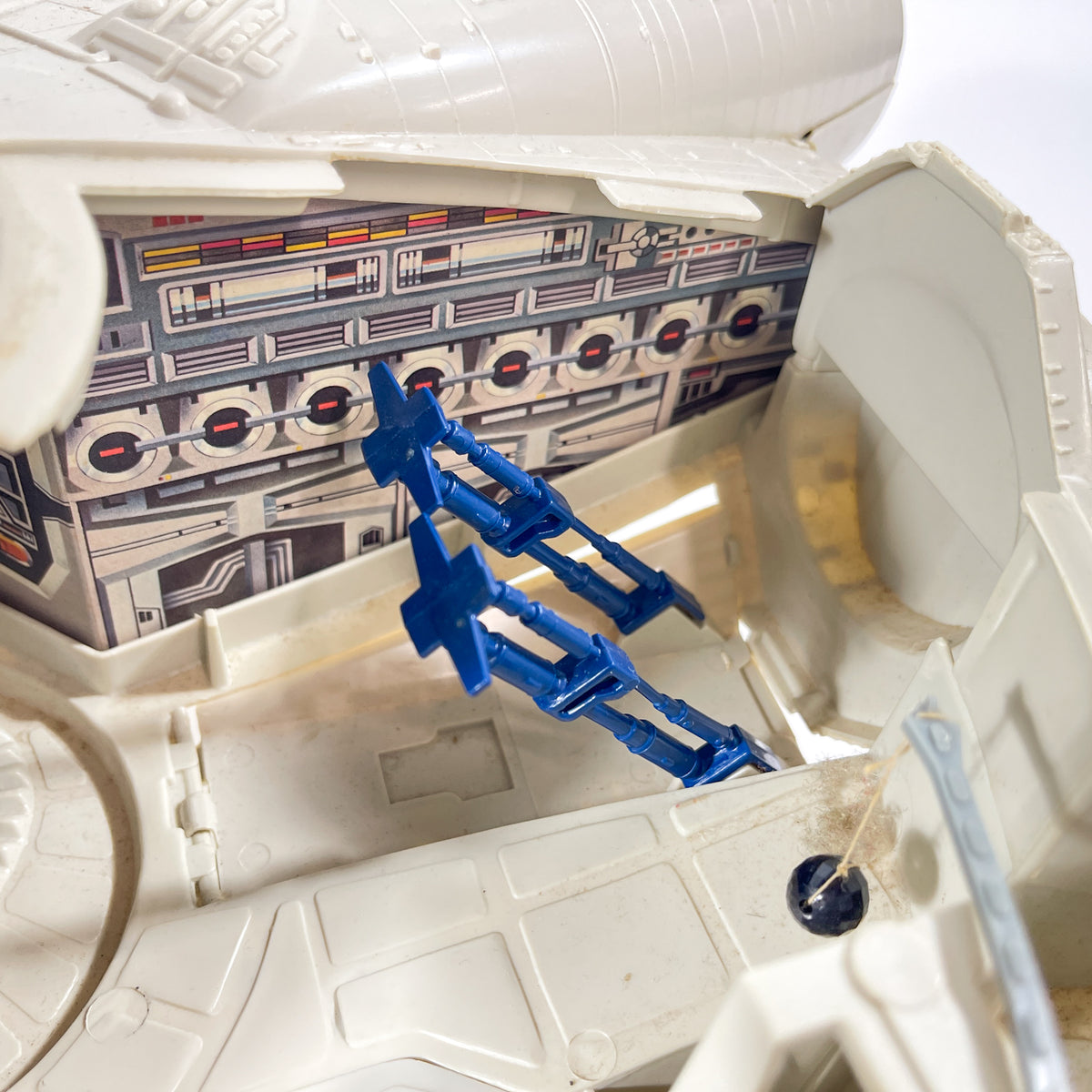 Millennium Falcon - Loose Complete