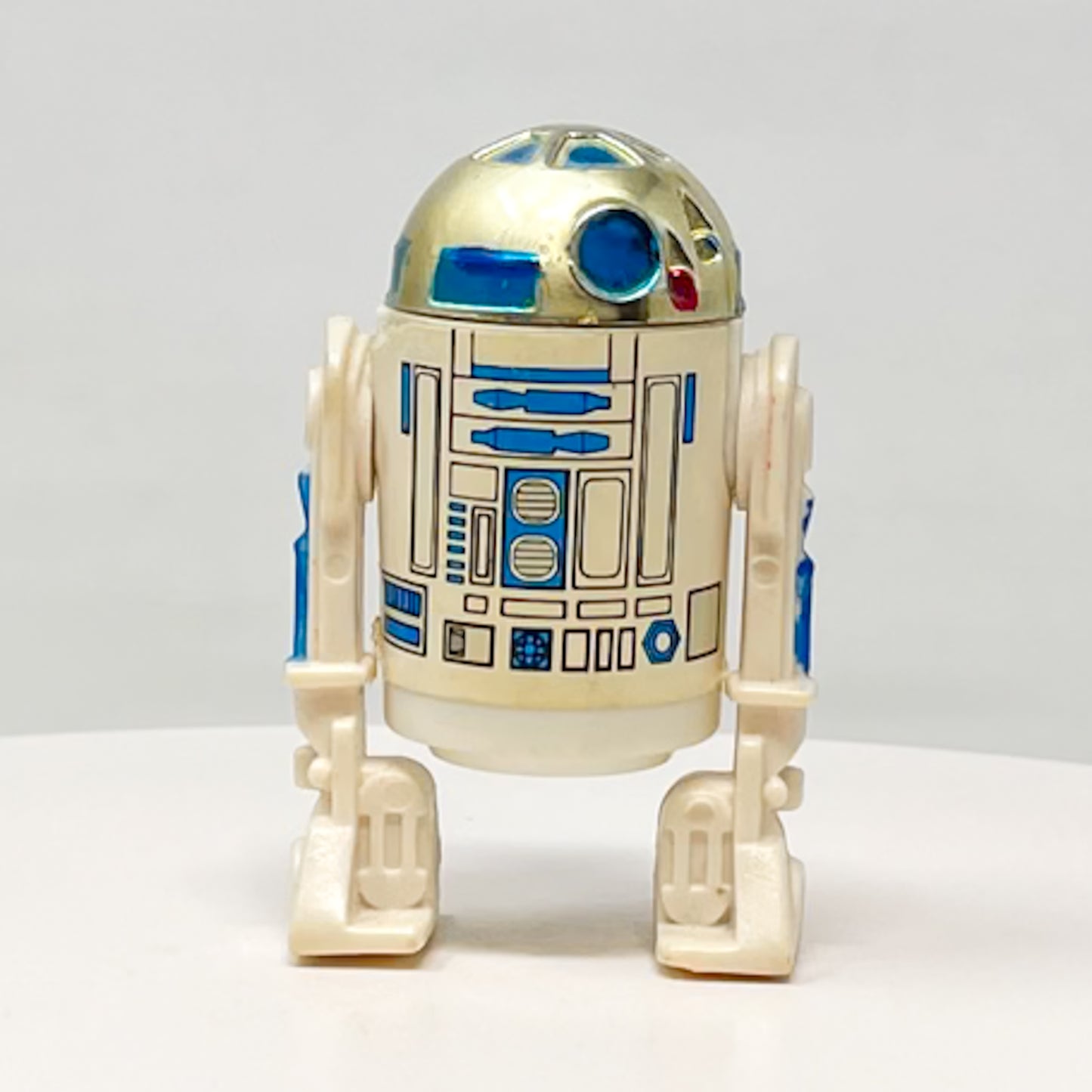 R2-D2 (Solid Dome) Loose Complete