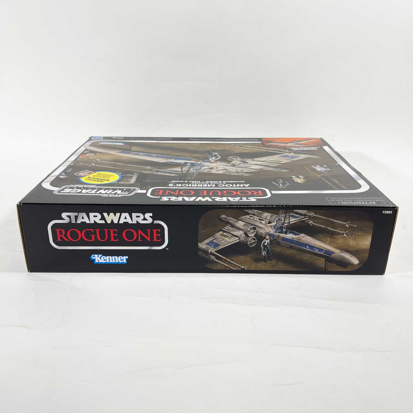 Antoc Merrick's X-Wing Fighter Vehicle - The Vintage Collection Star Wars Vehicle (2021)