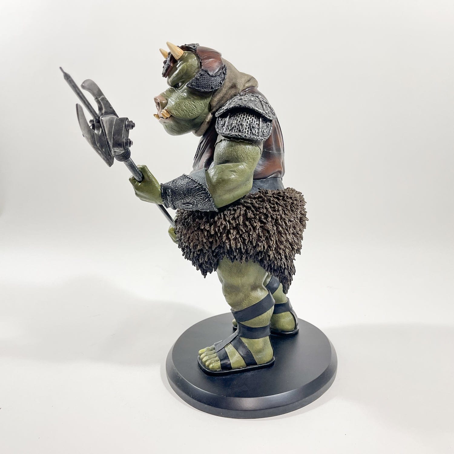 Gamorrean Guard - Premium Format Statue - Attakus Collection – 4th