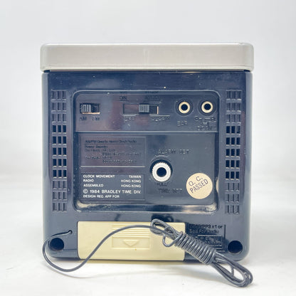 Vintage Bradley Star Wars Non-Toy Star Wars AM/FM Quartz Alarm Clock Radio – Vintage Bradley Time (1984)