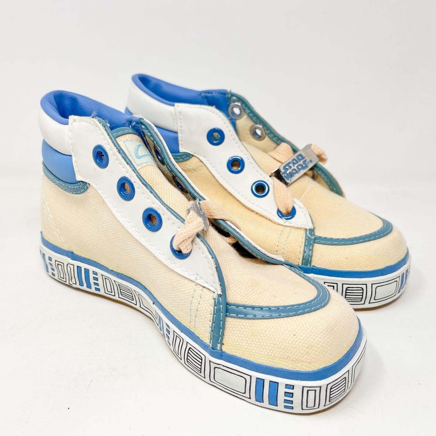 Vintage Clarks Star Wars Non-Toy Clarks R2-D2 Shoes in Canadian Box