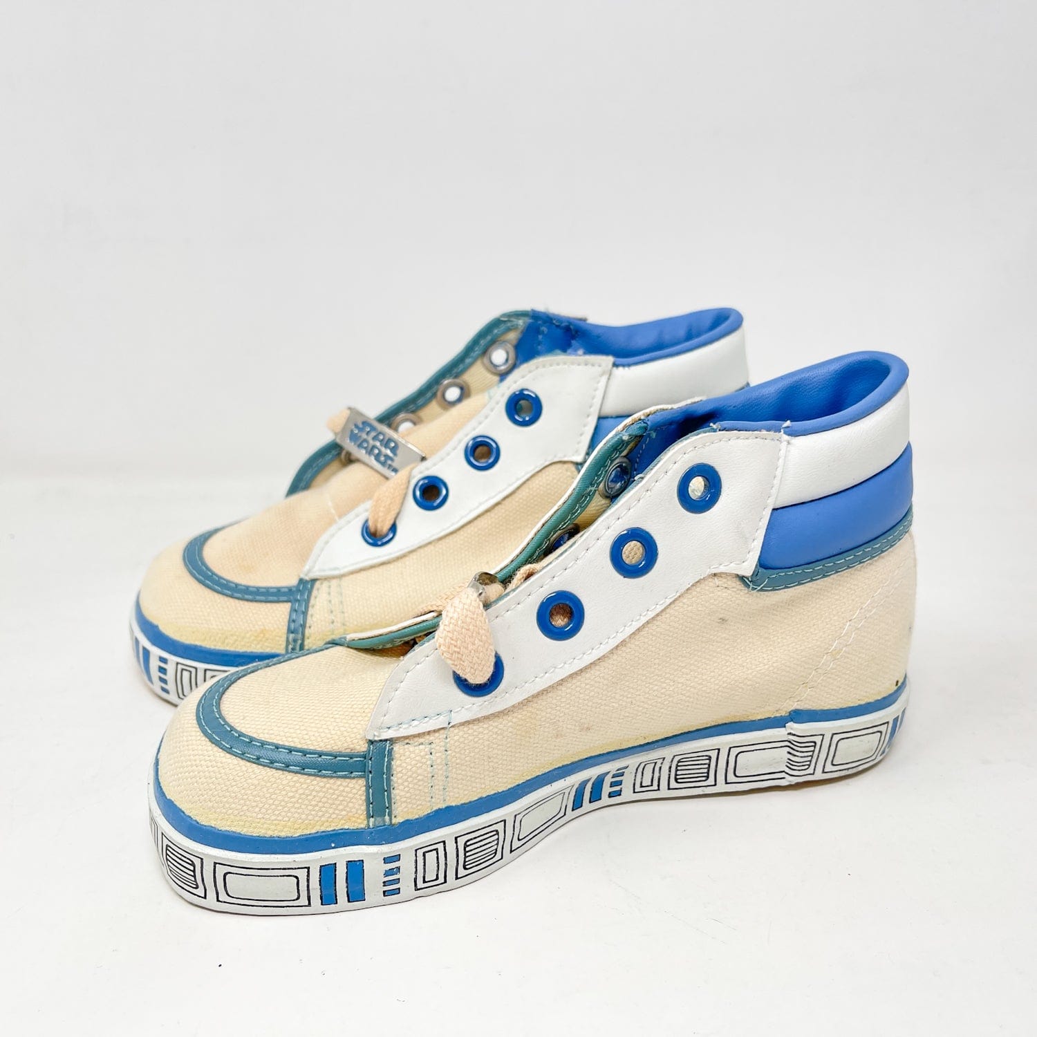 Vintage Clarks Star Wars Non-Toy Clarks R2-D2 Shoes in Canadian Box