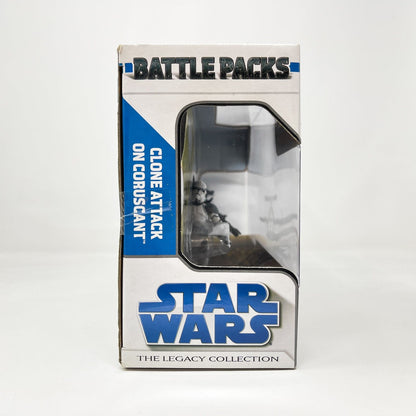 Vintage Hasbro Star Wars Mid MOC Clone Attack on Coruscant Battle Pack - Hasbro Legacy Collection (2008)