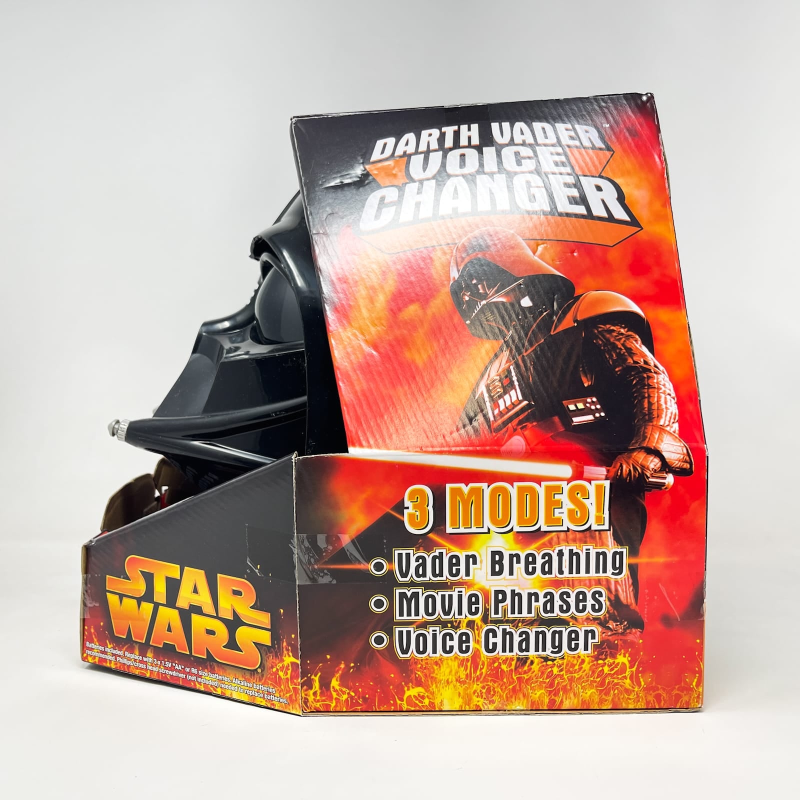Vintage Hasbro Star Wars Mid MOC Darth Vader Voice Changer Helmet – Hasbro Star Wars Revenge of the Sith (2005)