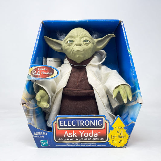 Vintage Hasbro Star Wars Mid MOC Electronic Ask Yoda – Hasbro Attack of the Clones (2002)