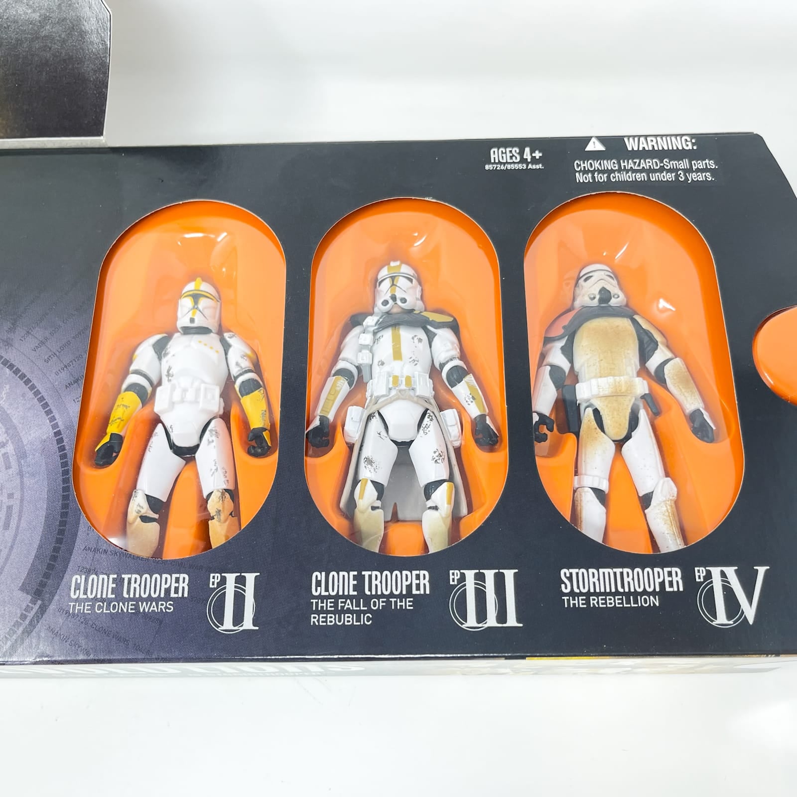 Vintage Hasbro Star Wars Mid MOC Evolutions Clone Trooper to Stormtrooper Box Set - Hasbro Saga Legends Battle Pack