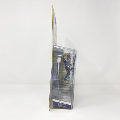 Vintage Hasbro Star Wars Mid MOC Jango Fett (Kamino Confrontation) - AOTC (2004) - Hasbro SAGA Ultra Figure MOC