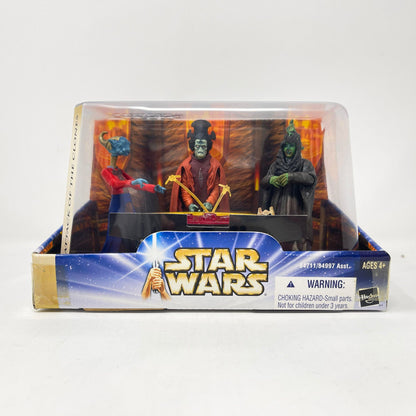 Vintage Hasbro Star Wars Mid Ships Geonosian War Room 2 of 2 (2003) AOTC - Hasbro Saga Collection Action Figure Diorama Set