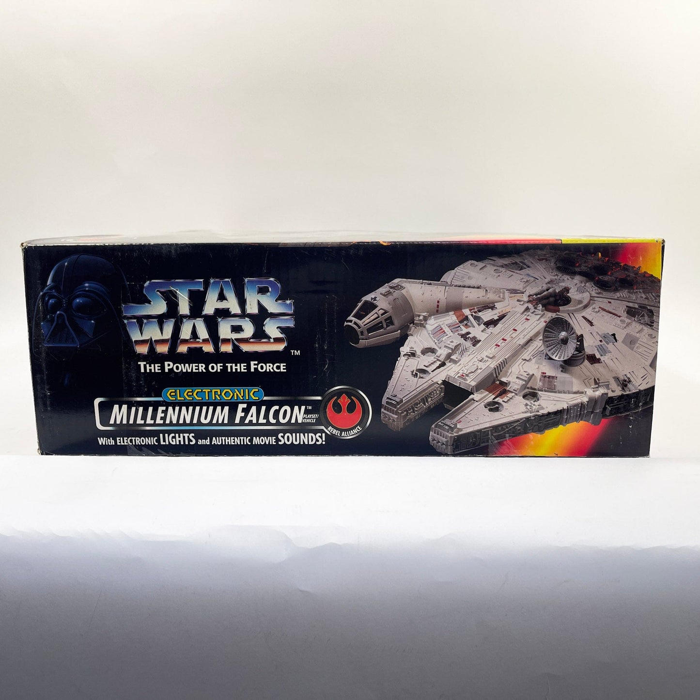 Vintage Hasbro Star Wars Mid Ships Millennium Falcon - Power of the Force 1995 - Kenner Star Wars Vehicle - MIOP
