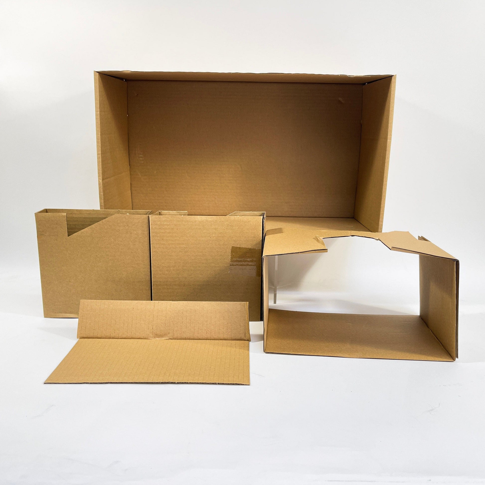 Vintage Hasbro Star Wars Mid Ships VC Boba Fett's Slave 1 (ESB) - The Vintage Collection Hasbro Star Wars Vehicle - Open Box Complete