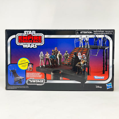 Vintage Hasbro Star Wars Modern Ships Carbon-Freezing Chamber (ESB)  - The Vintage Collection Hasbro Star Wars Playset (2020)