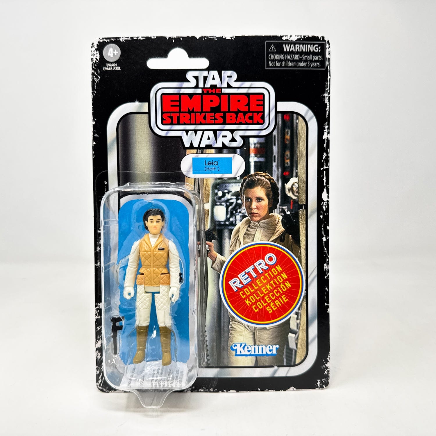 Vintage Hasbro Star Wars Retro Collection Leia (Hoth) - Retro Collection