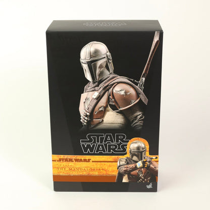 Vintage Hot Toys Star Wars The Mandalorian Collectible Figure - Hot Toys