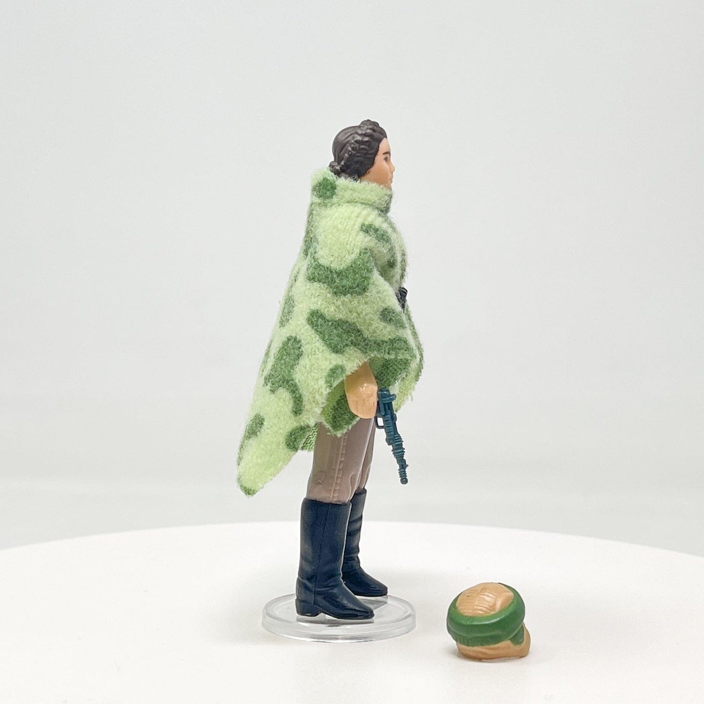 Vintage Kenner Star Wars LC Leia in Combat Poncho (Endor) Loose Complete