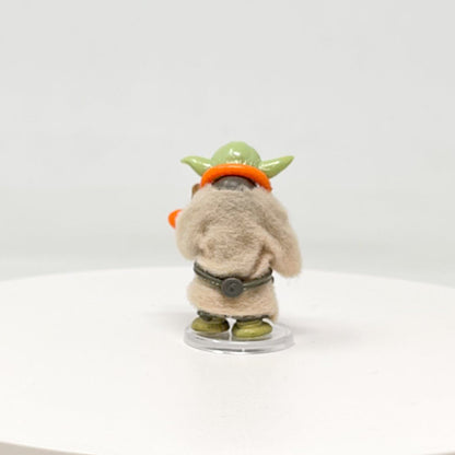 Vintage Kenner Star Wars LC Yoda with Orange Snake Loose Complete