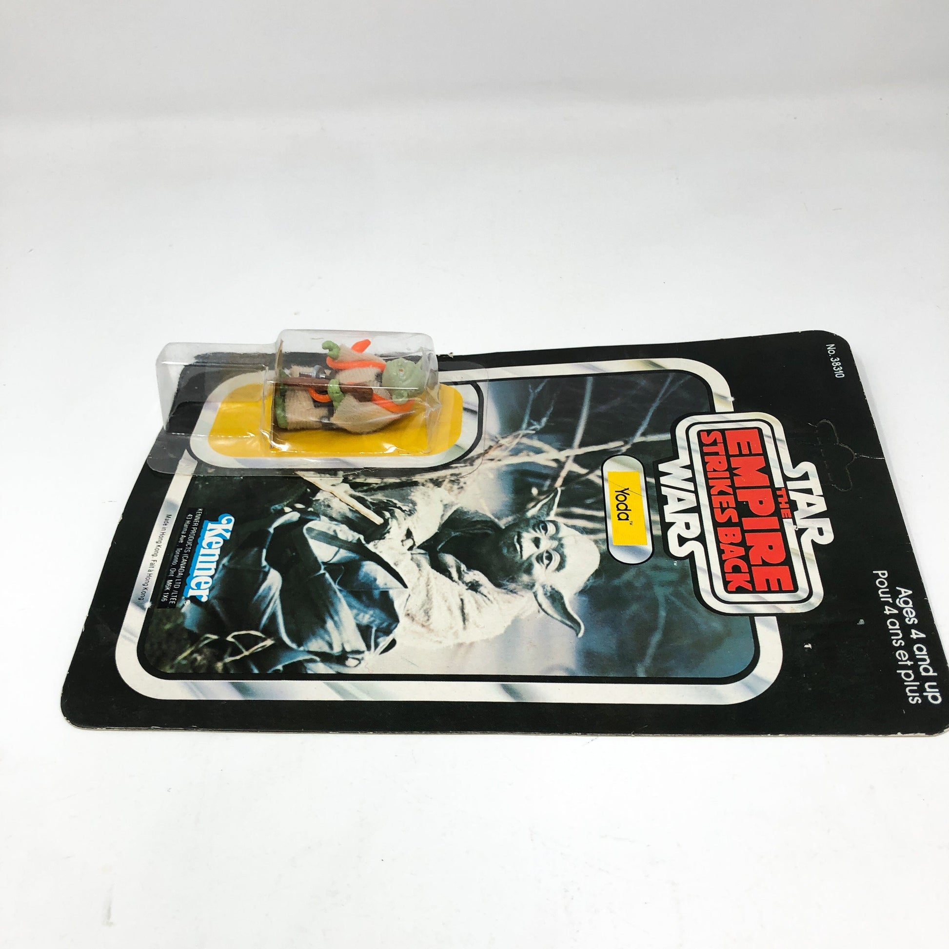 Vintage Kenner Star Wars MOC Yoda ESB 32A Canadian - Mint on Card