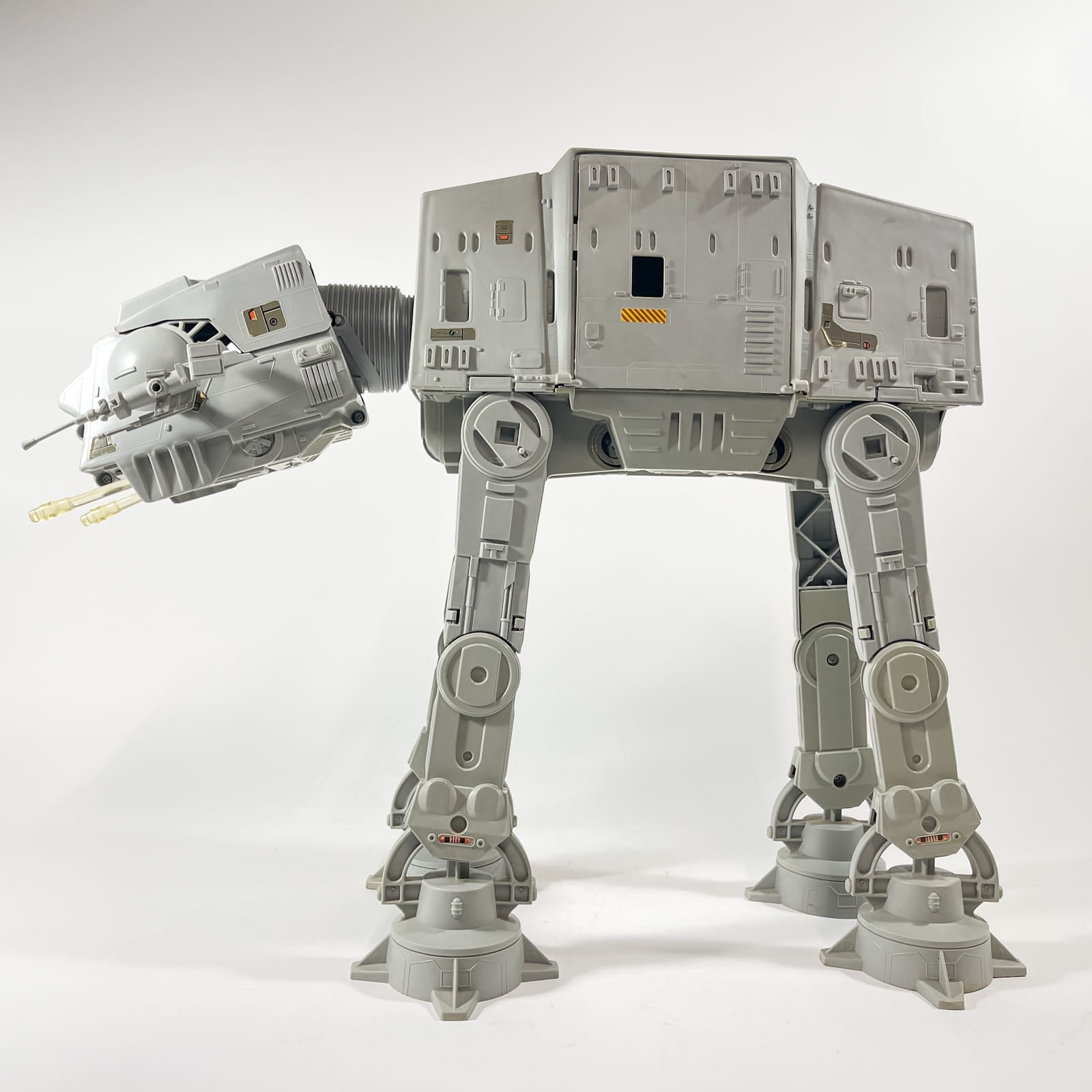Vintage Kenner Star Wars Vehicle AT-AT - Complete in Canadian ESB Box