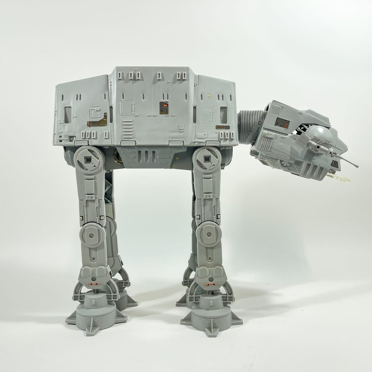 Vintage Kenner Star Wars Vehicle AT-AT - Complete in ESB Box - Kenner (1980)