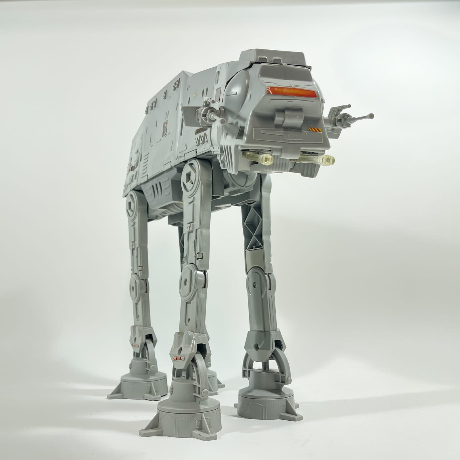 Vintage Kenner Star Wars Vehicle AT-AT - Complete in ESB Box - Kenner (1980)