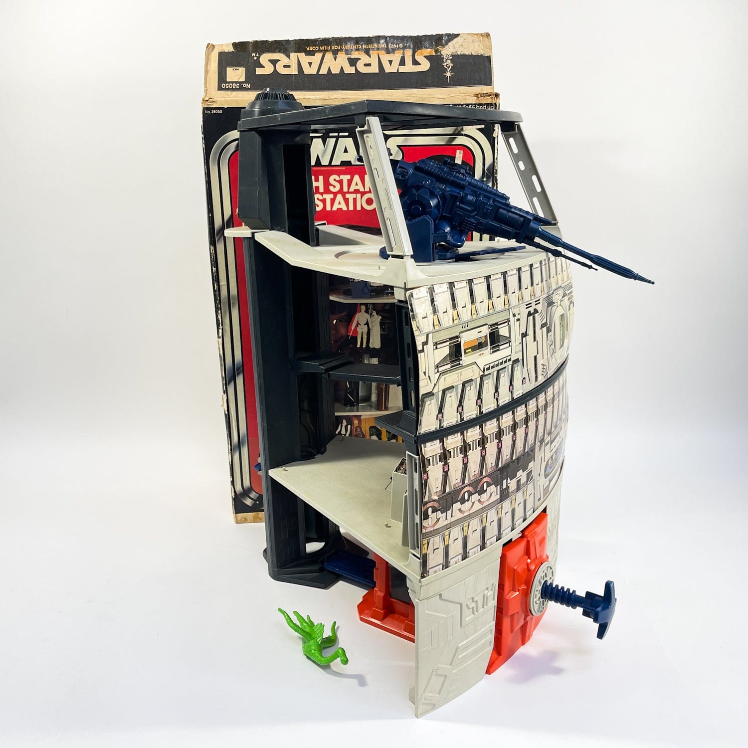 Vintage Kenner Star Wars Vehicle Death Star Playset - Complete in Box