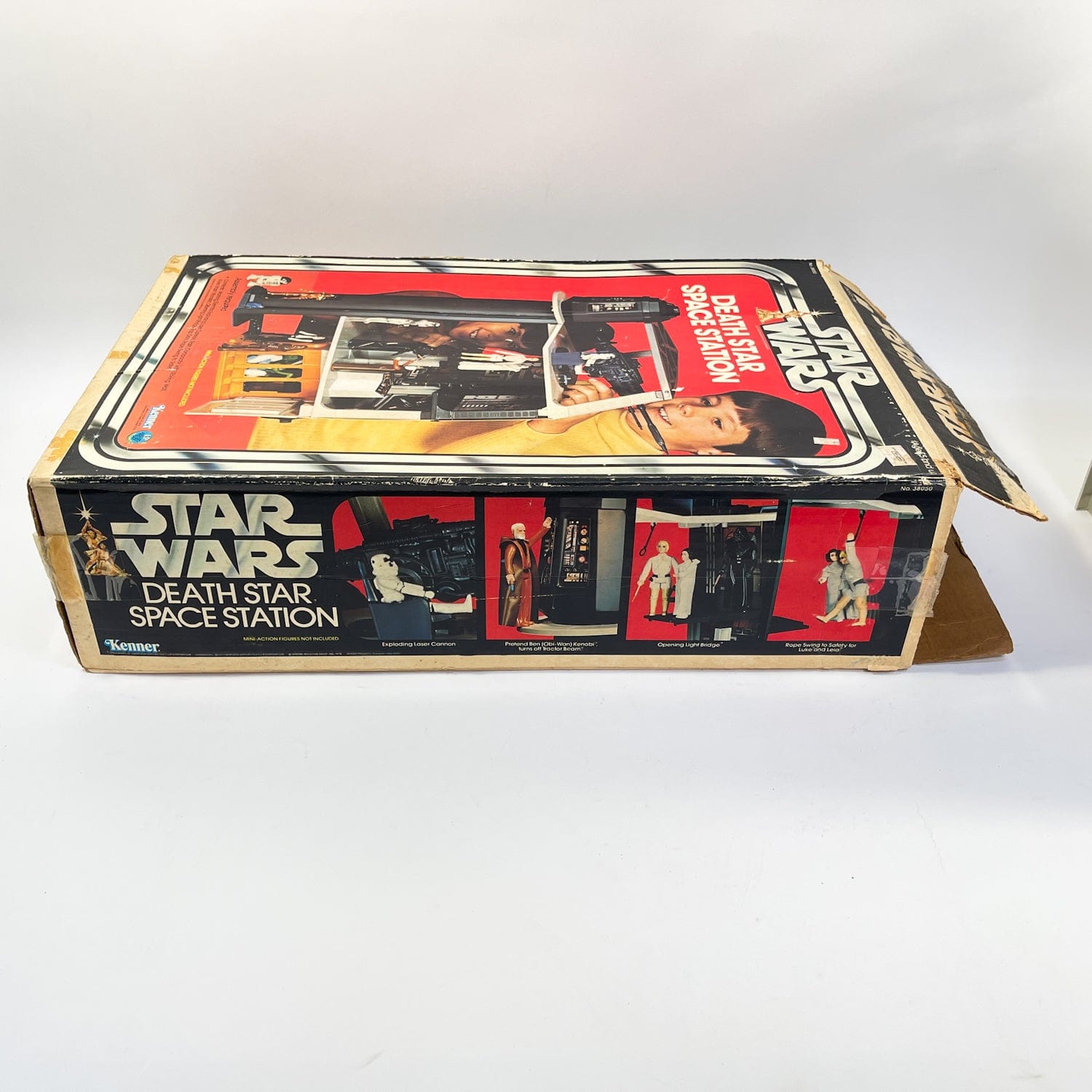 Kenner Vintage Star Wars Death Star - Complete in Box Toy Play Set