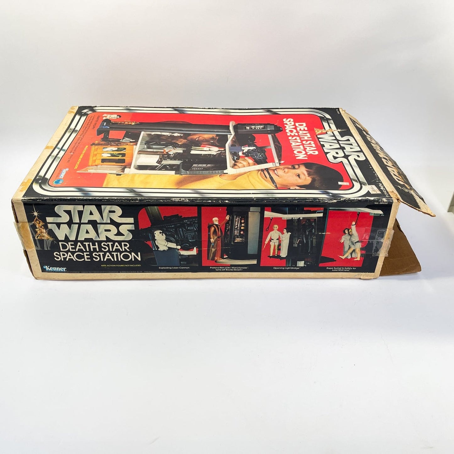 Vintage Kenner Star Wars Vehicle Death Star Playset - Complete in Box