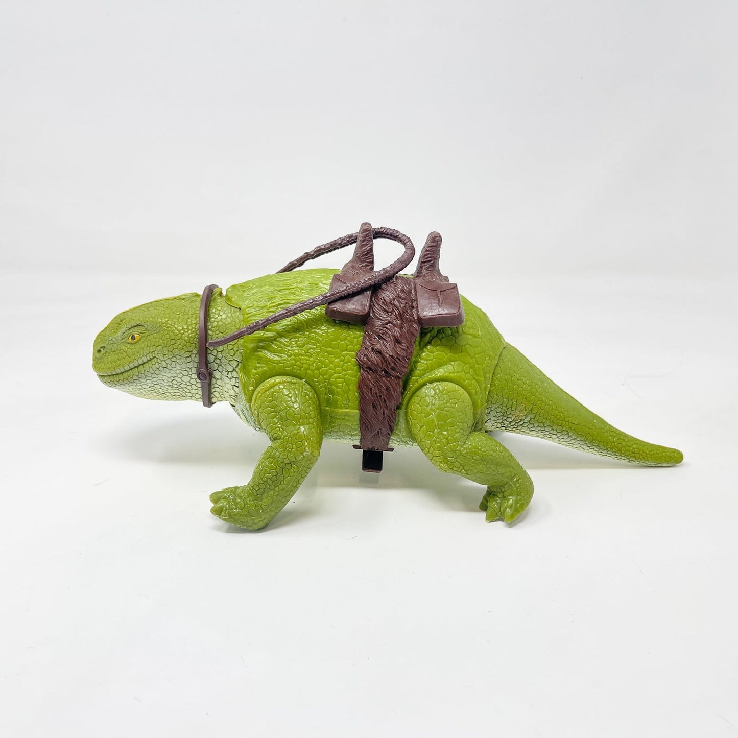 Vintage Kenner Star Wars Vehicle Dewback - Complete in Box - Broken Reigns (1979)