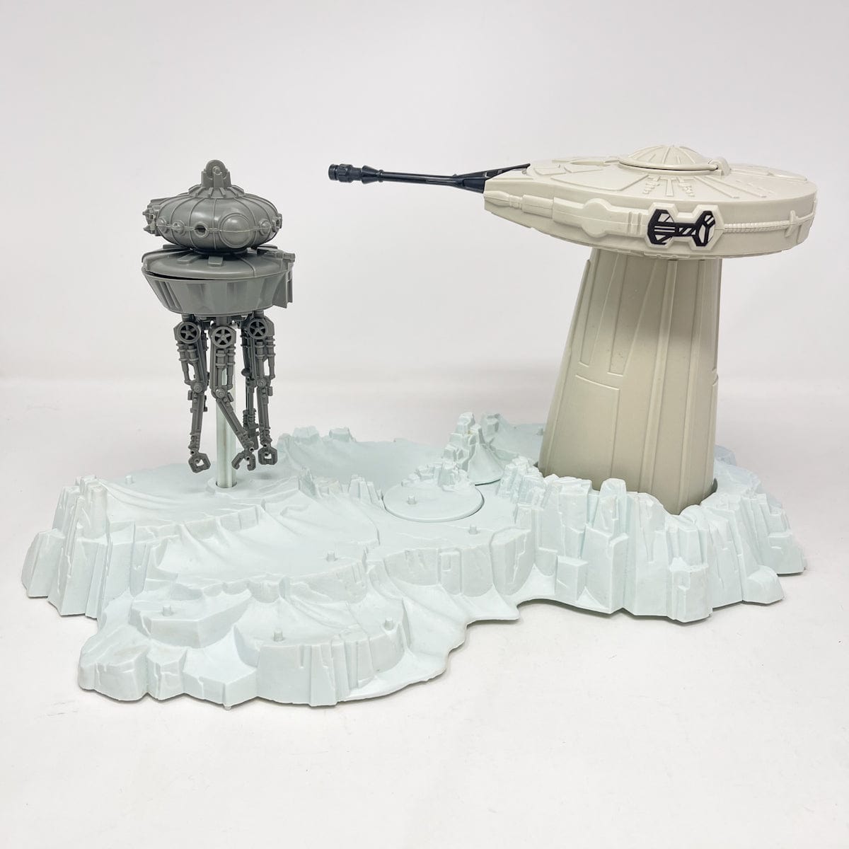 Vintage Kenner Star Wars Vehicle Hoth Gun Turret and Probot Playset - Complete in Canadian Box