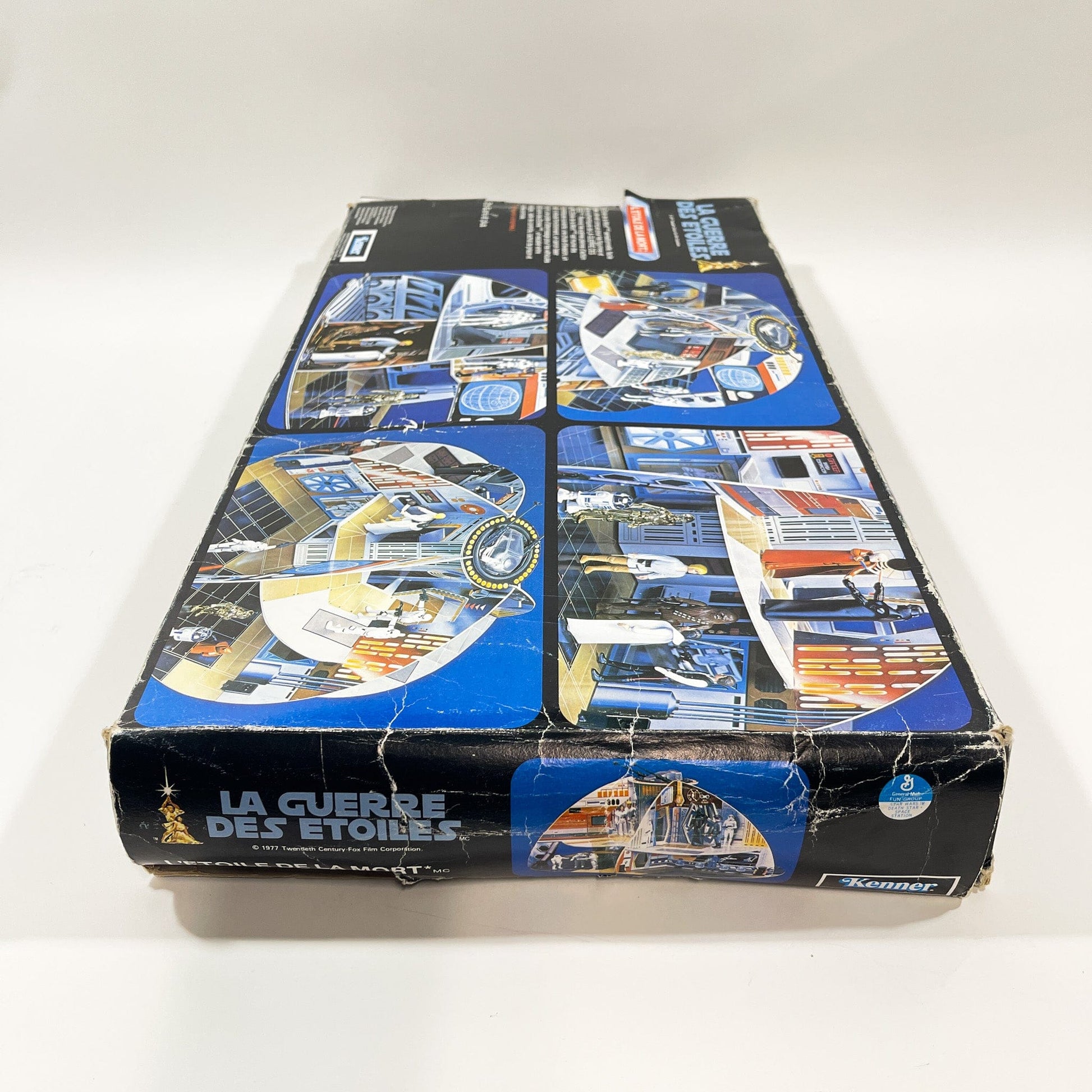 Vintage Kenner Star Wars Vehicle Kenner Canada Chipboard Death Star - Complete in box