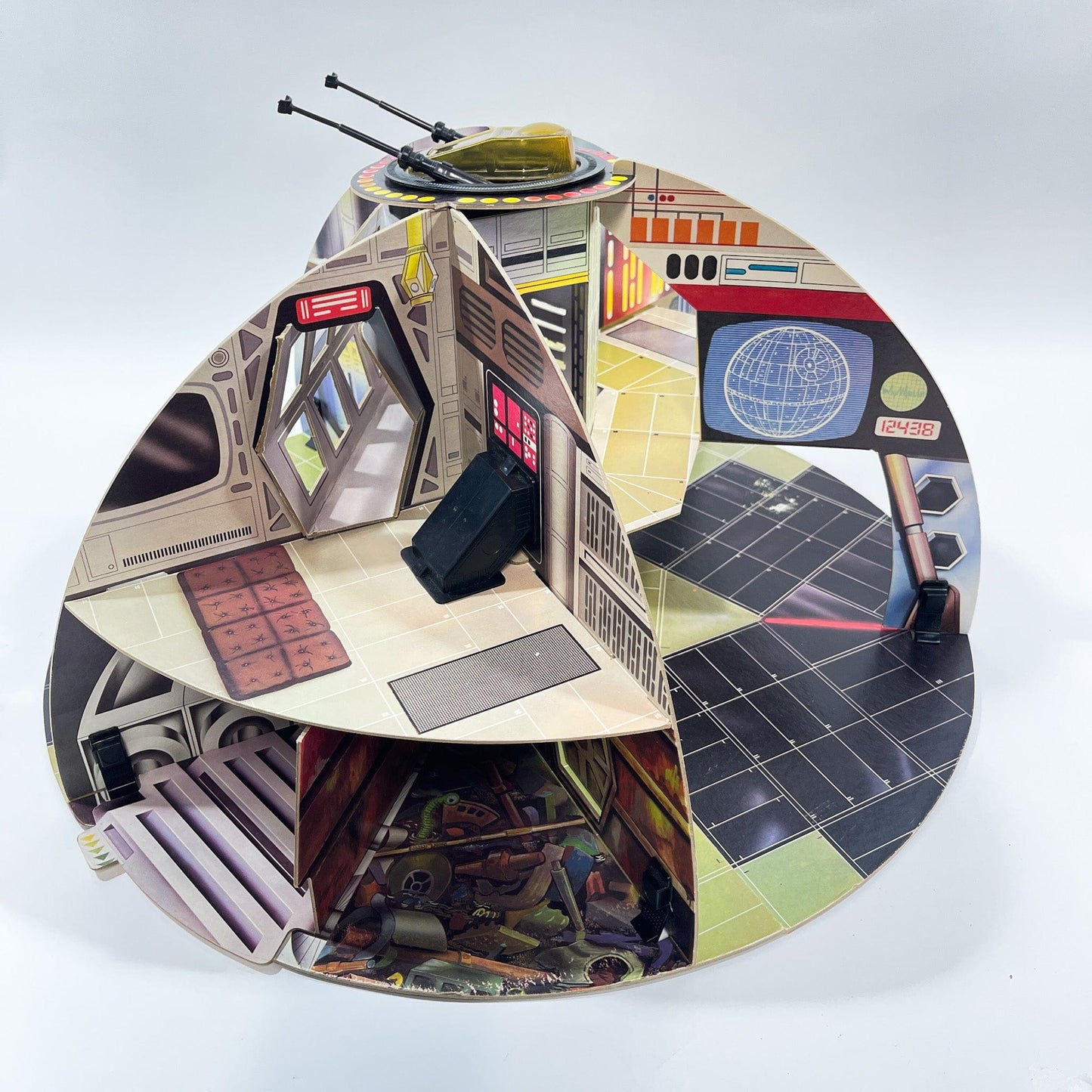 Vintage Kenner Star Wars Vehicle Kenner Canada Chipboard Death Star - Complete in box