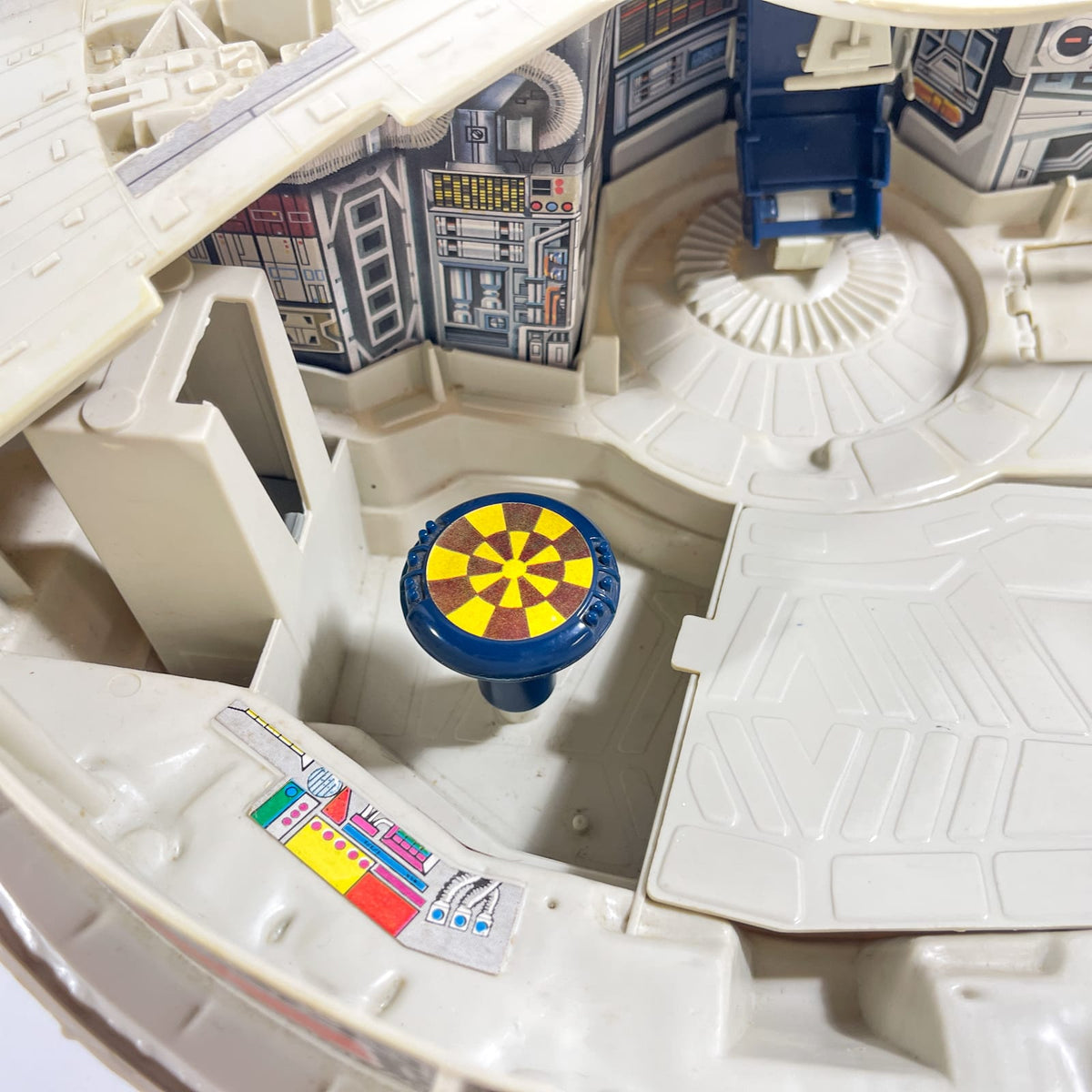 Vintage Kenner Star Wars Vehicle Millennium Falcon in Canadian ESB Box - MIB