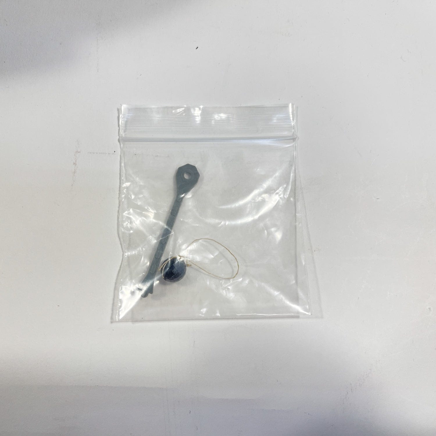 Vintage Kenner Star Wars Vehicle Millennium Falcon in Canadian ROTJ Box