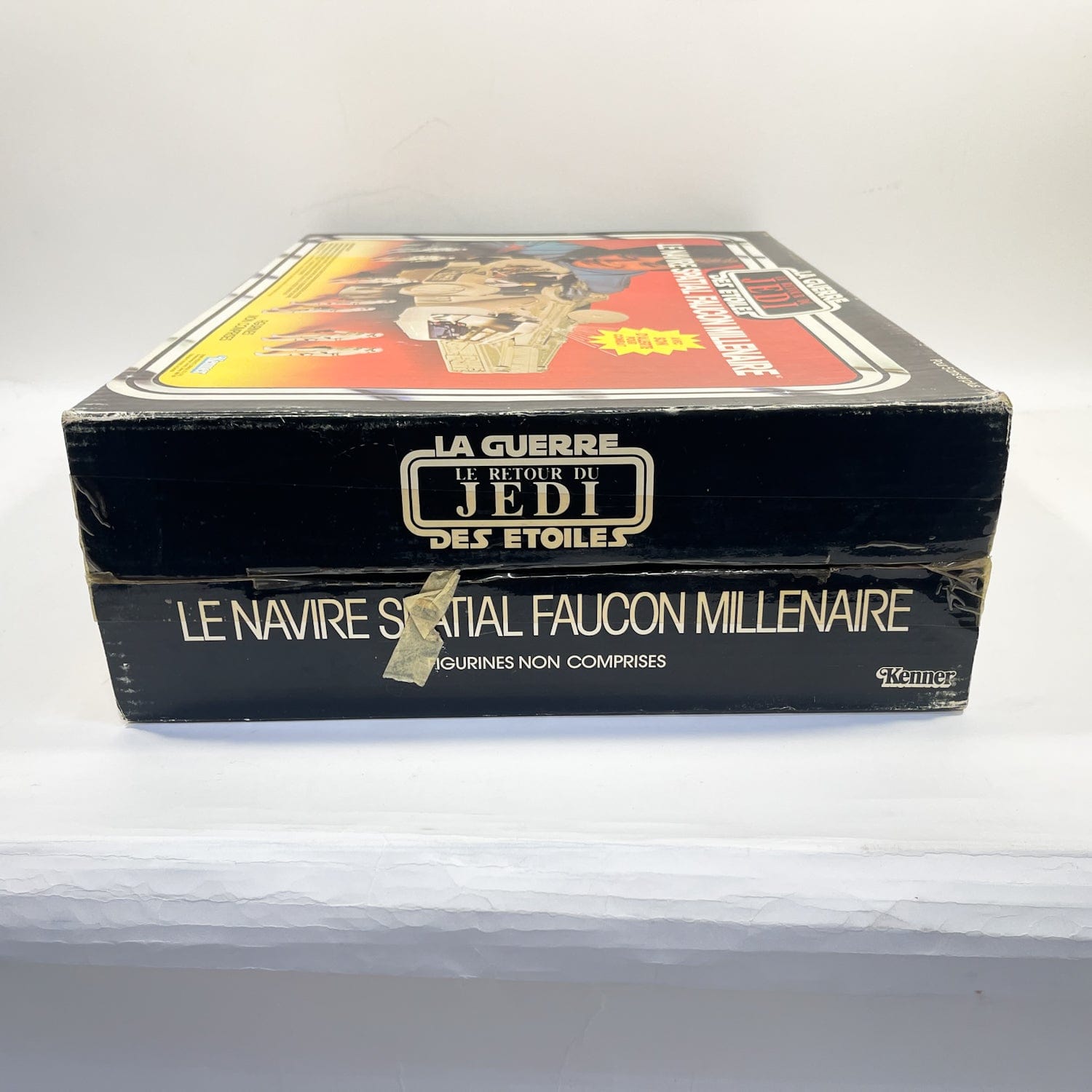 Vintage Kenner Star Wars Vehicle Millennium Falcon in Canadian ROTJ Box