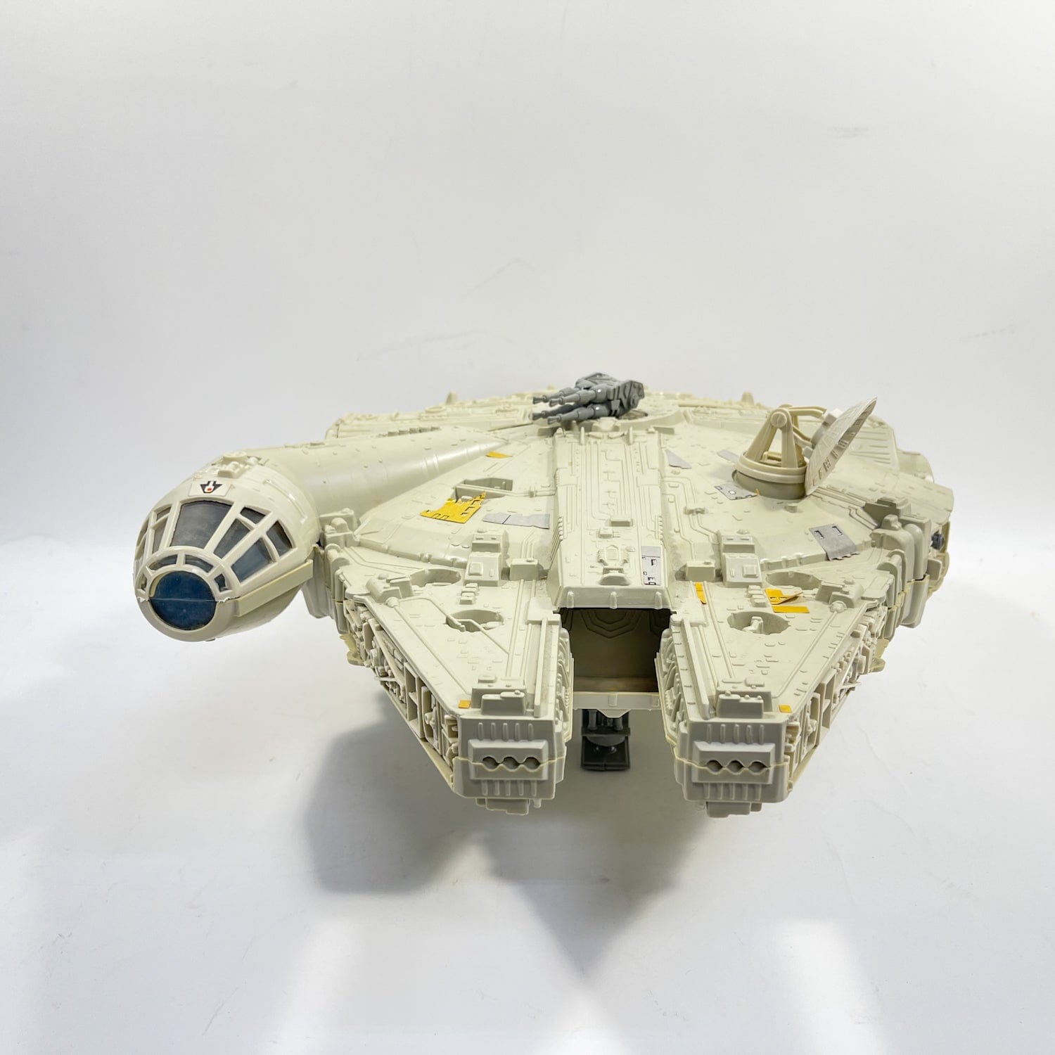 Vintage Kenner Star Wars Vehicle Millennium Falcon in Canadian ROTJ Box