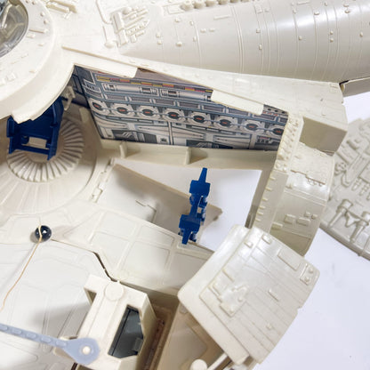 Vintage Kenner Star Wars Vehicle Millennium Falcon in Complete in Canadian SW Box - Vintage Star Wars (1978)