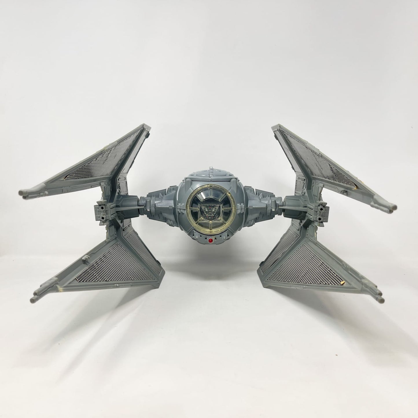 Vintage Kenner Star Wars Vehicle TIE Interceptor - Complete in ROTJ Box - Vintage Kenner (1984)