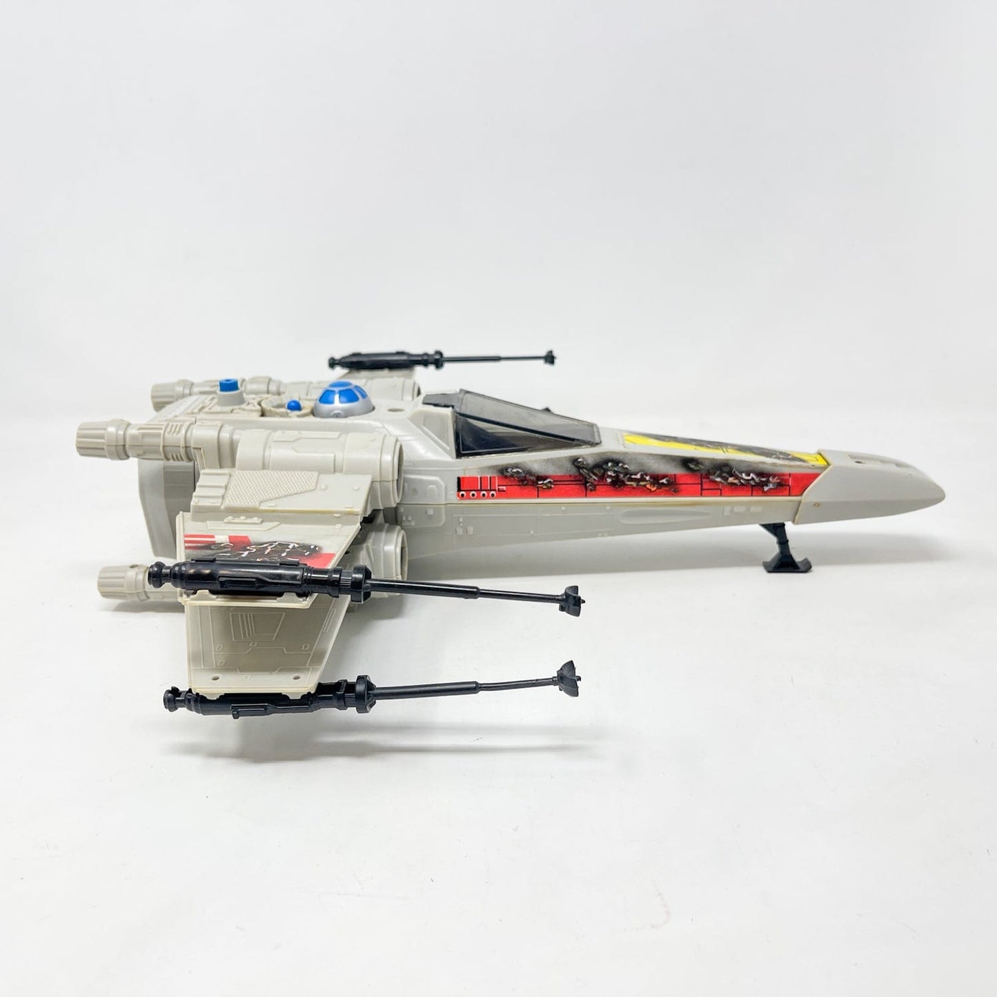 Vintage Kenner Star Wars Vehicle X-Wing Battle Damaged - Complete in Canadian ROTJ Box