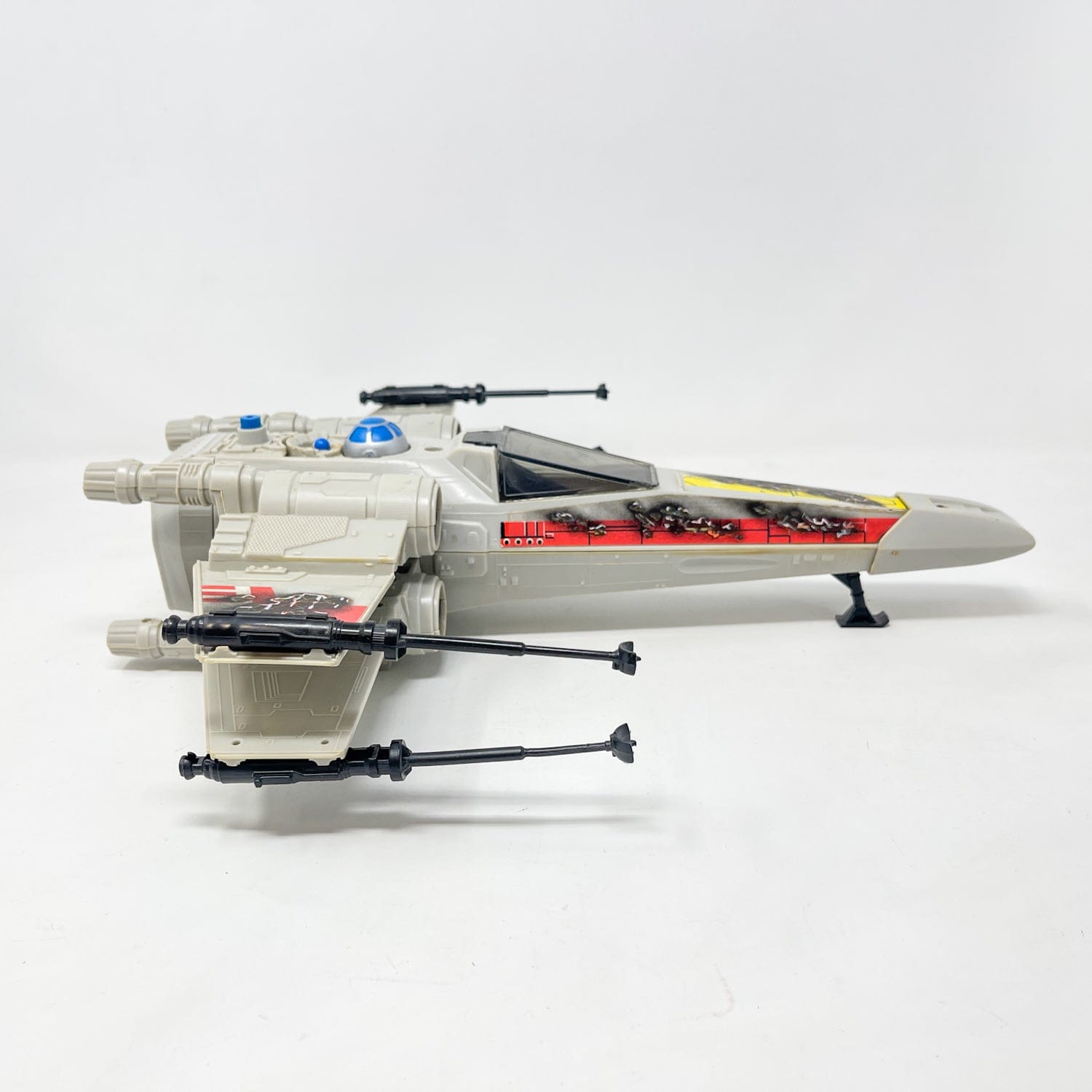 Vintage Kenner Star Wars Vehicle X-Wing Battle Damaged - Complete in Canadian ROTJ Box